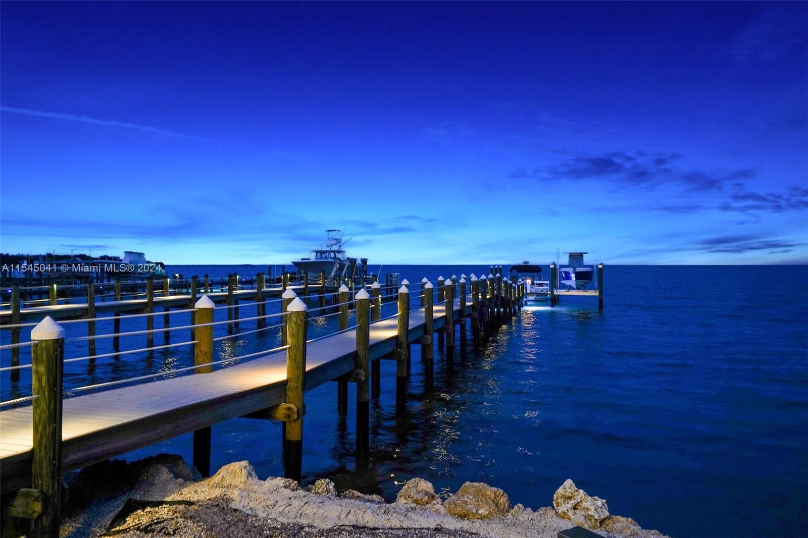 TAVERNIER HEIGHTS - Residential