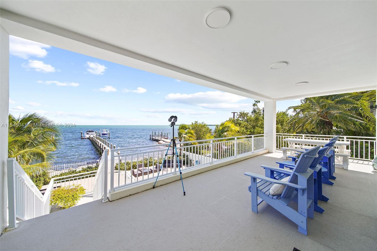 TAVERNIER HEIGHTS - Residential