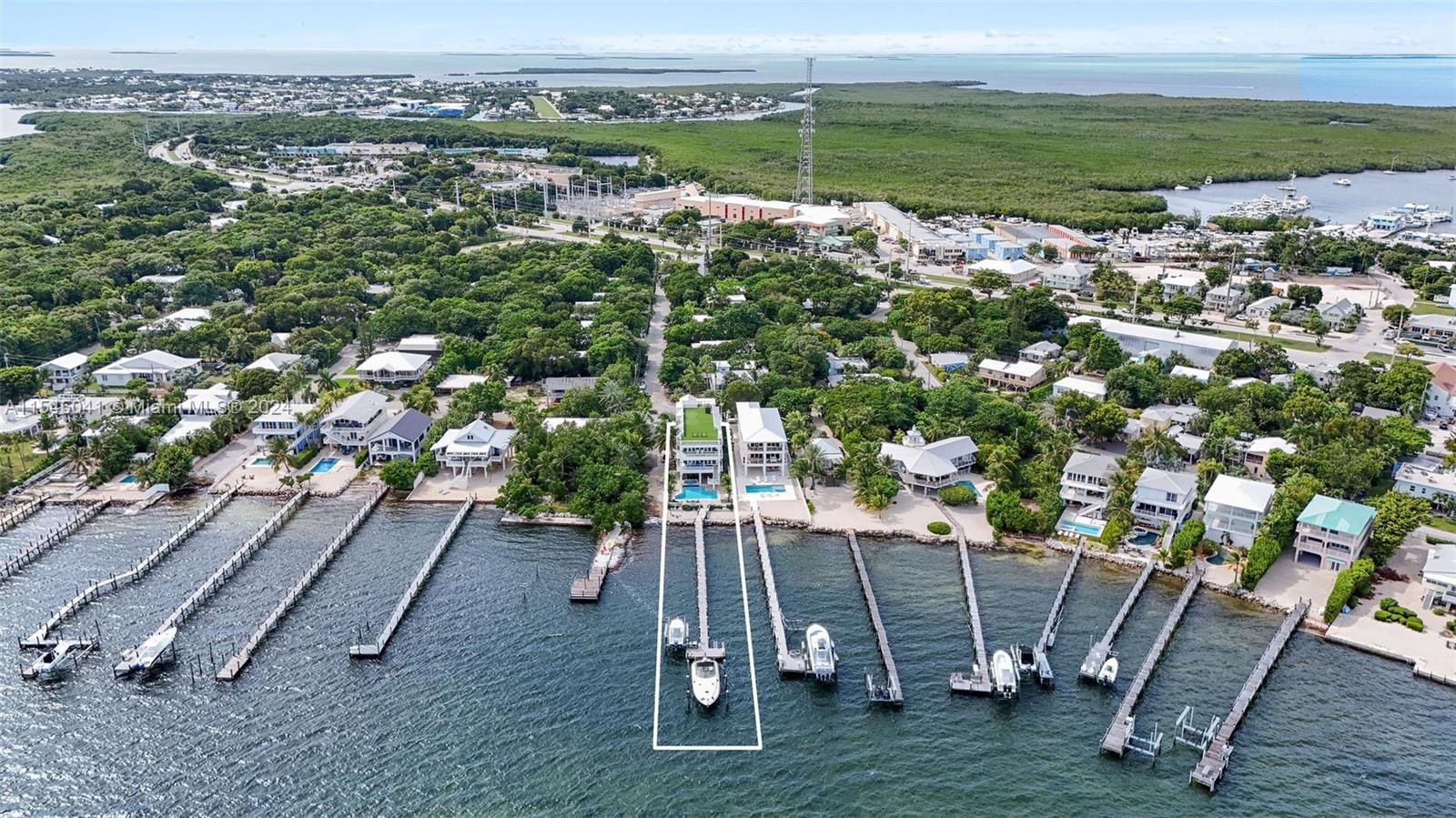 TAVERNIER HEIGHTS - Residential