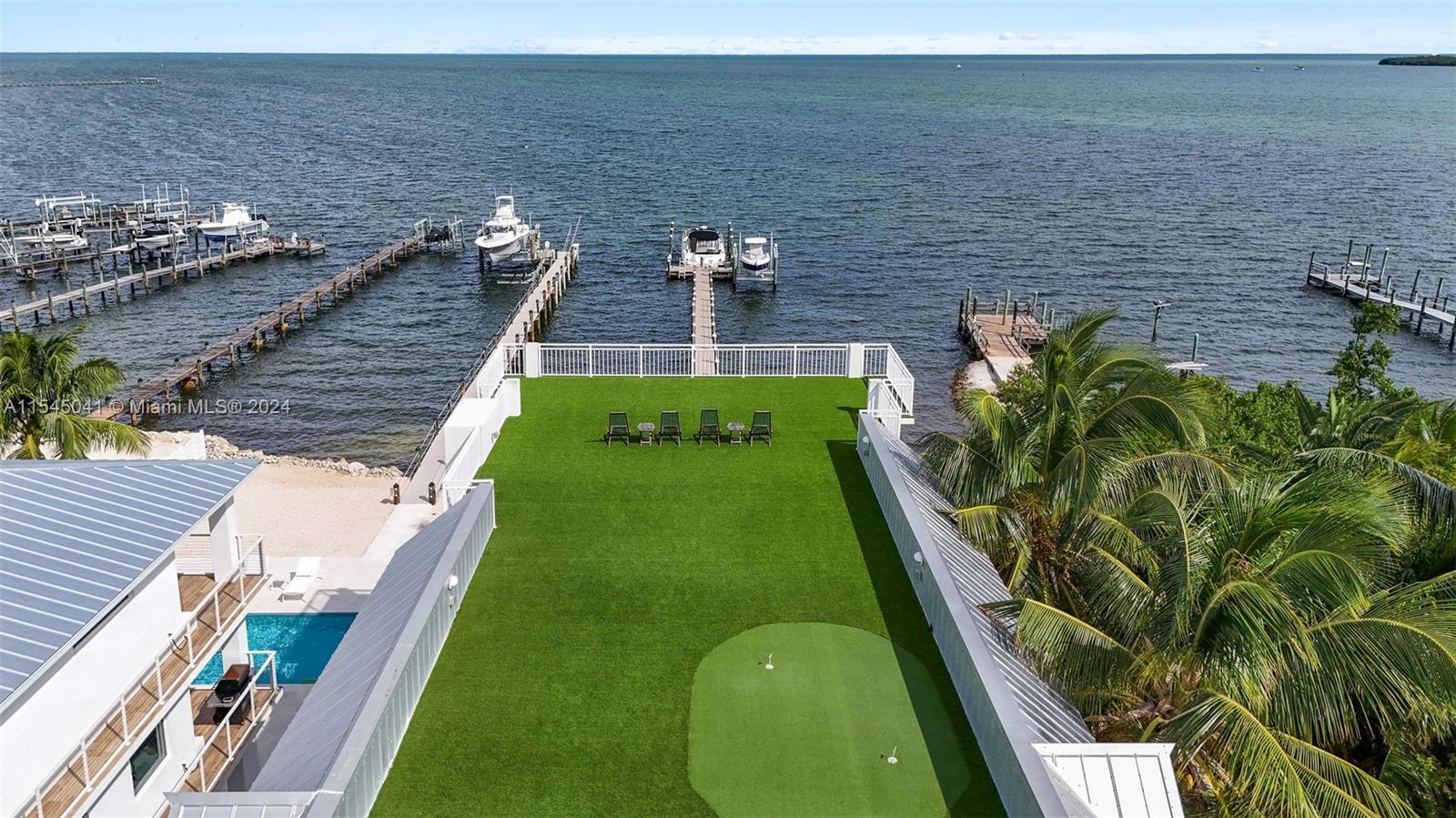 TAVERNIER HEIGHTS - Residential