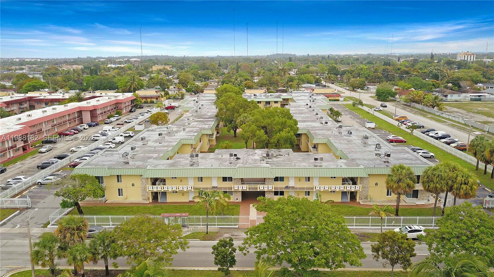 NEW WORLD CONDO APTS IV - Residential Lease