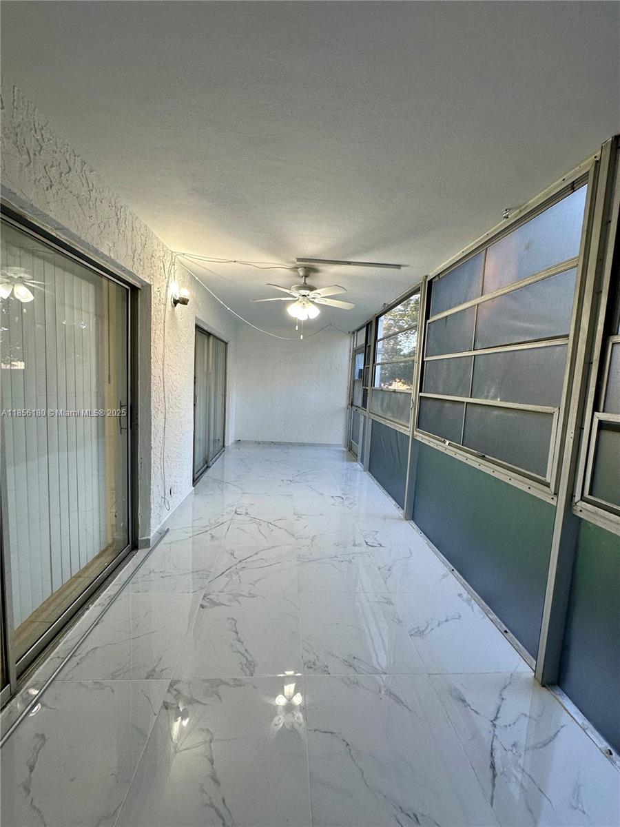 APPLEGREEN CONDO APTS 1 - Residential