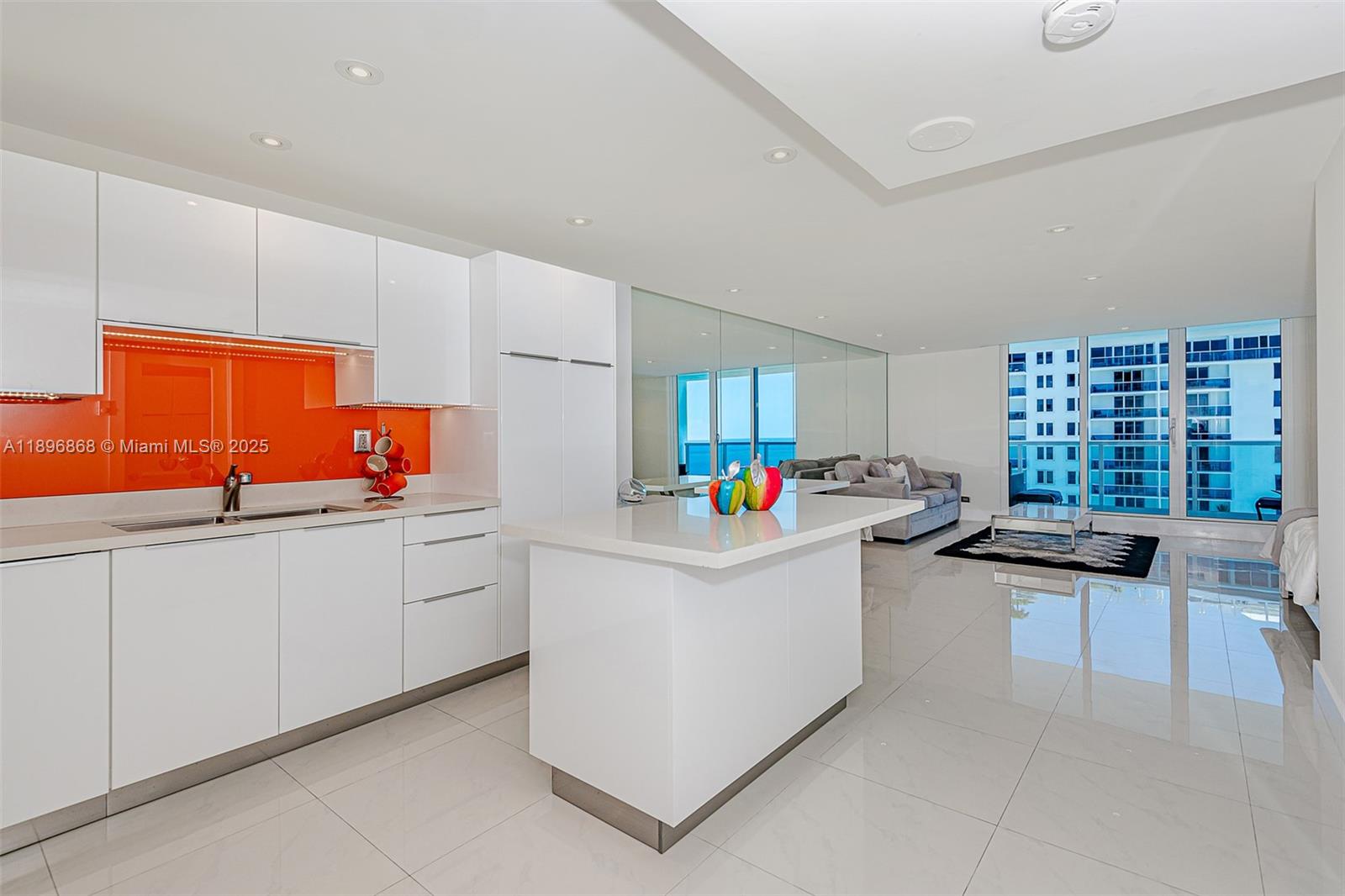 RONEY PALACE CONDO - Residential Lease