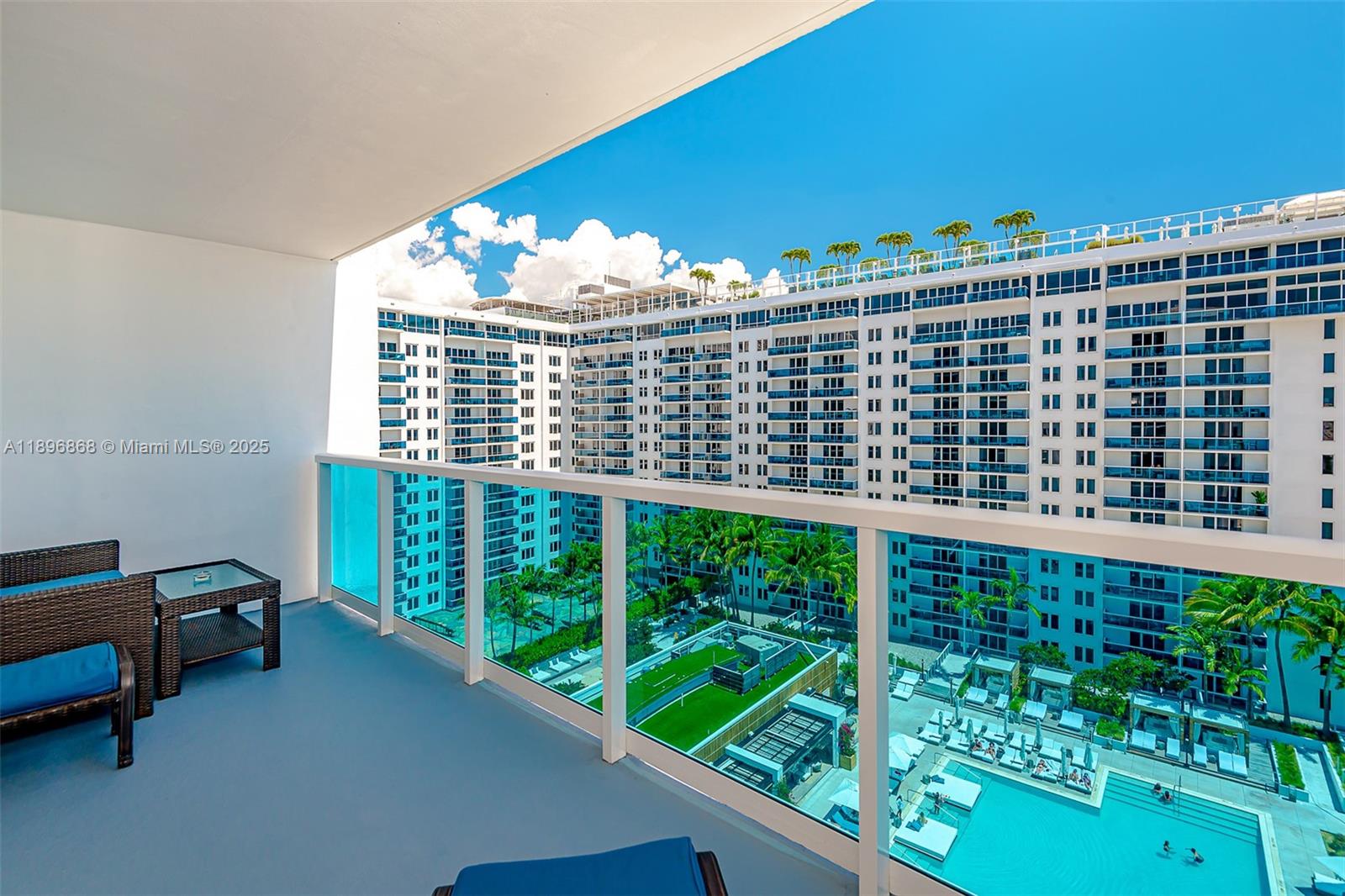 RONEY PALACE CONDO - Residential Lease