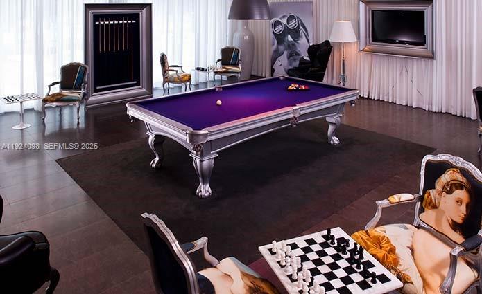 ICONBRICKELL CONDO NO 1 - Residential Lease