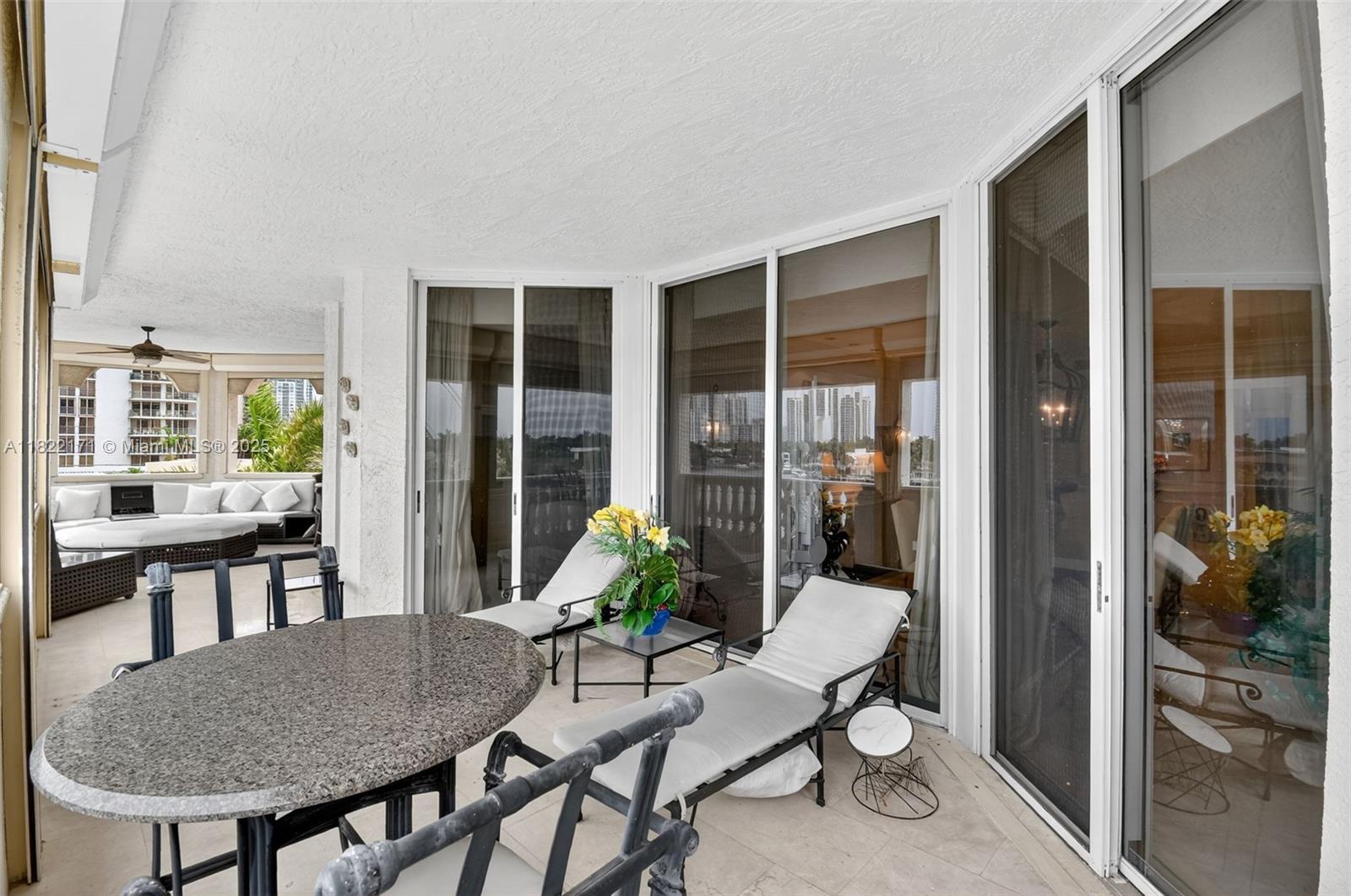 BELLA VISTA MID-RISE SOUTH - Residential Lease