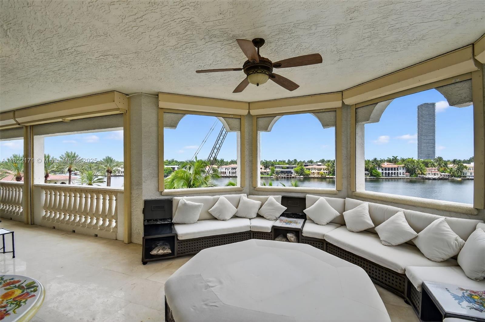 BELLA VISTA MID-RISE SOUTH - Residential Lease