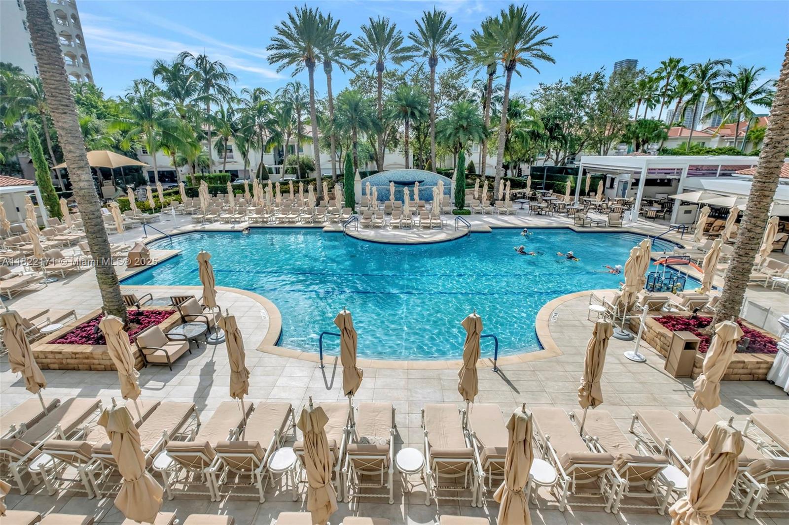 BELLA VISTA MID-RISE SOUTH - Residential Lease