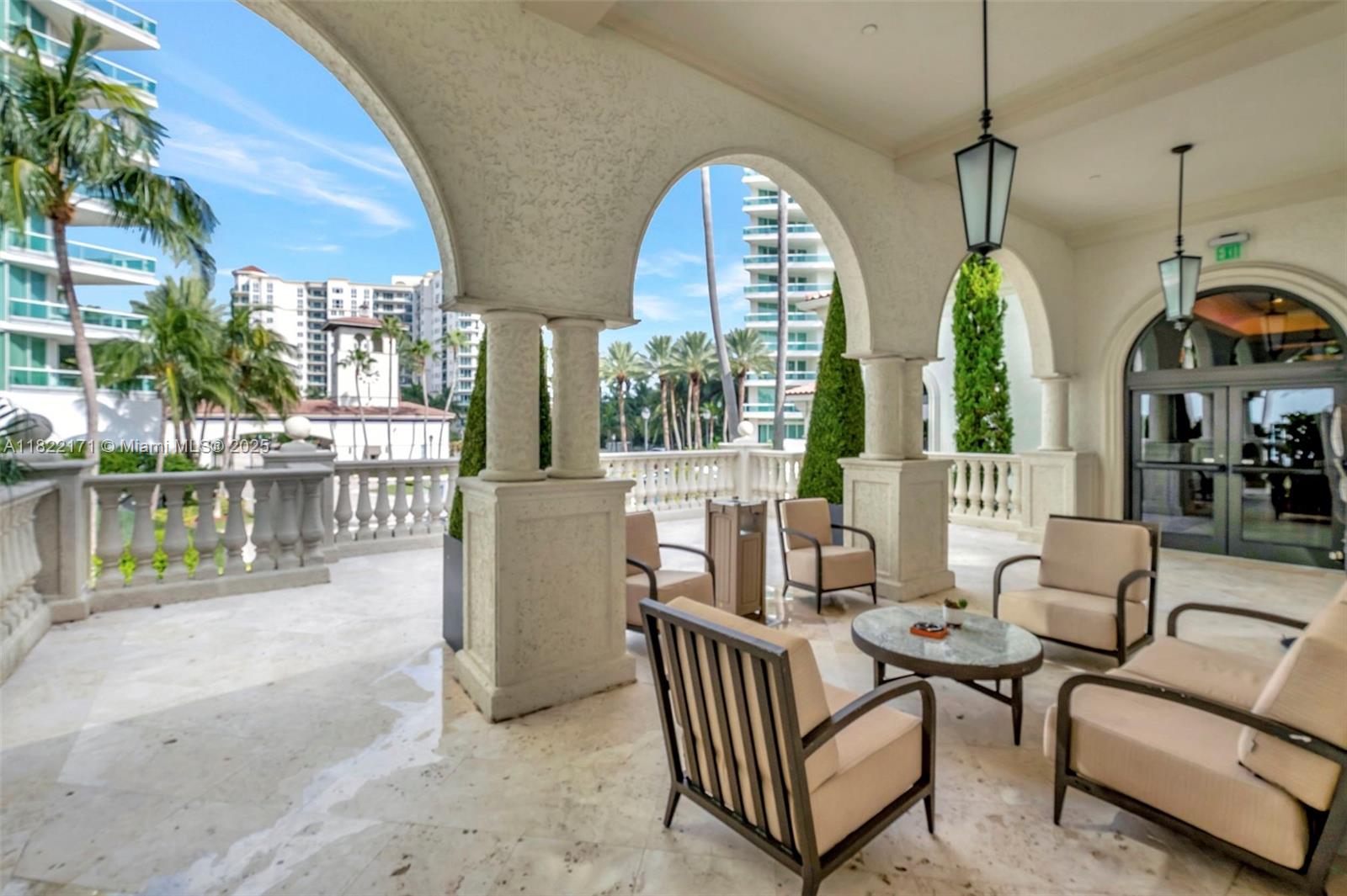 BELLA VISTA MID-RISE SOUTH - Residential Lease