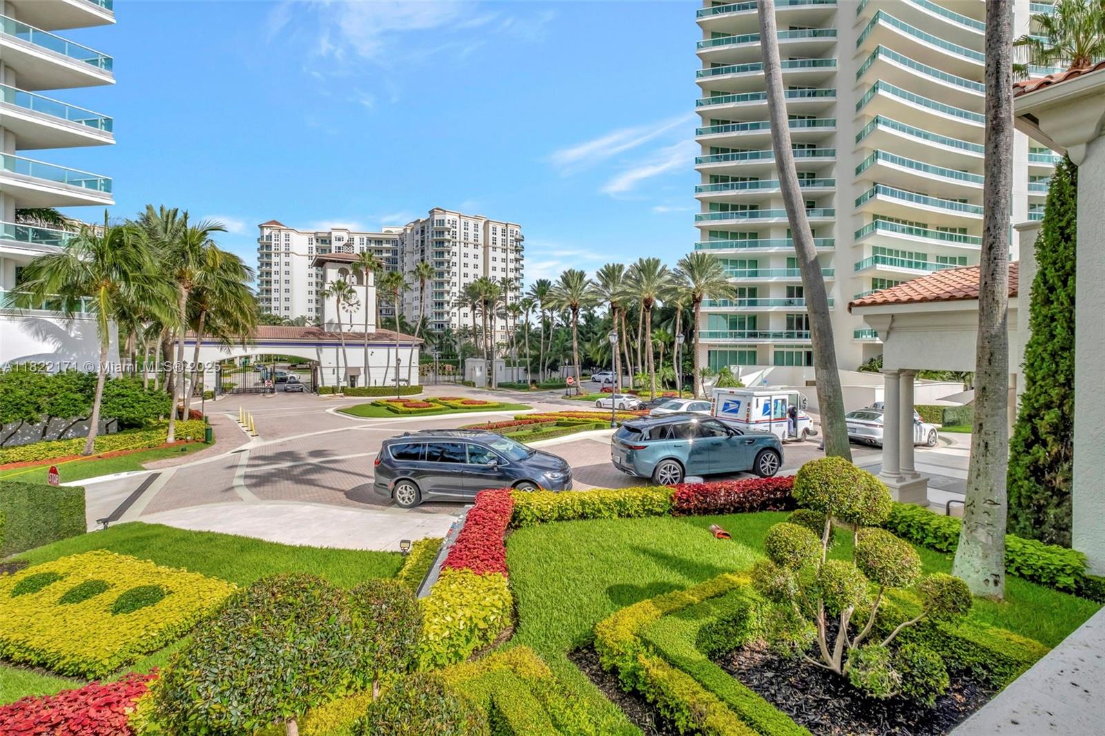 BELLA VISTA MID-RISE SOUTH - Residential Lease