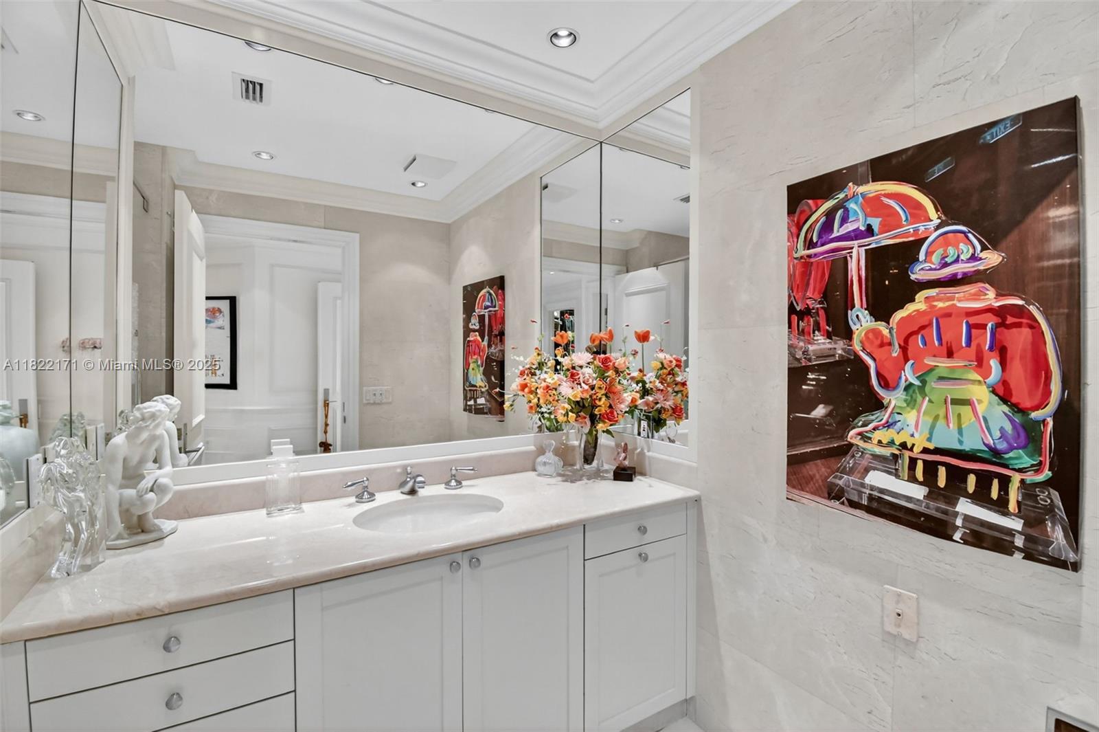 BELLA VISTA MID-RISE SOUTH - Residential Lease