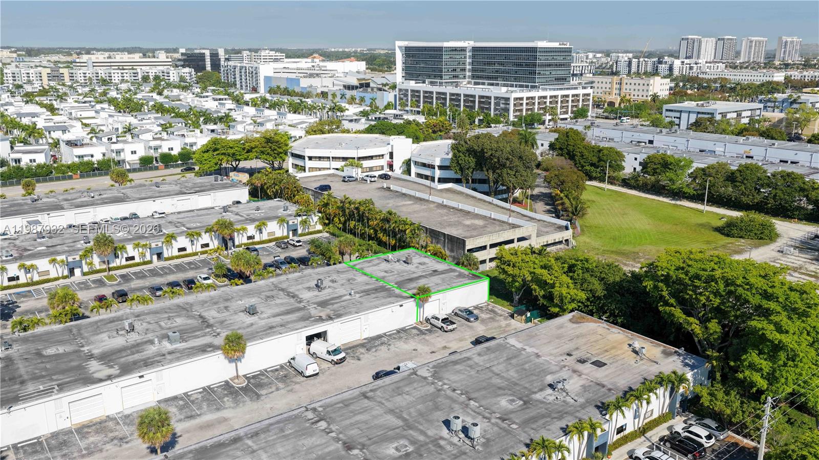 8119 NW 33rd St 8119