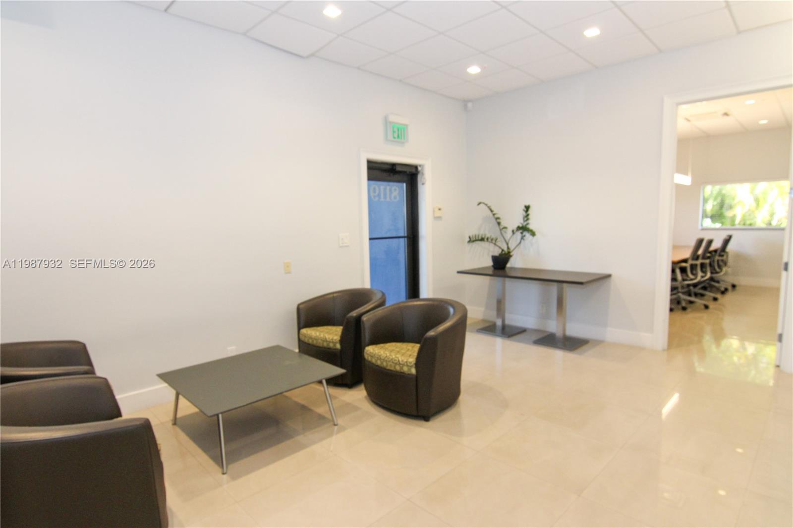 8119 NW 33rd St 8119