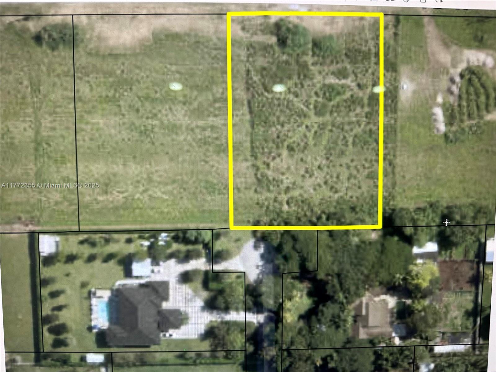 Premium Lot located in the desirable "Bonanza Area of Redlands" BUILD YOUR DREAM HOME, Enjoy the freedom to design and accommodate to your lifestyle with plenty of room for a guest house, horse stables, RV, Boat. Embrace the rural settings while enjoying the benefits of the Redlands CommunitY. NO HOA.