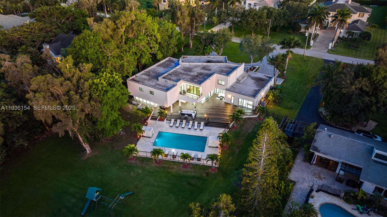 SIMONS PLAT - Residential