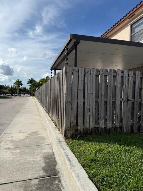 GARDEN ESTATES AT THE HAM - Residential