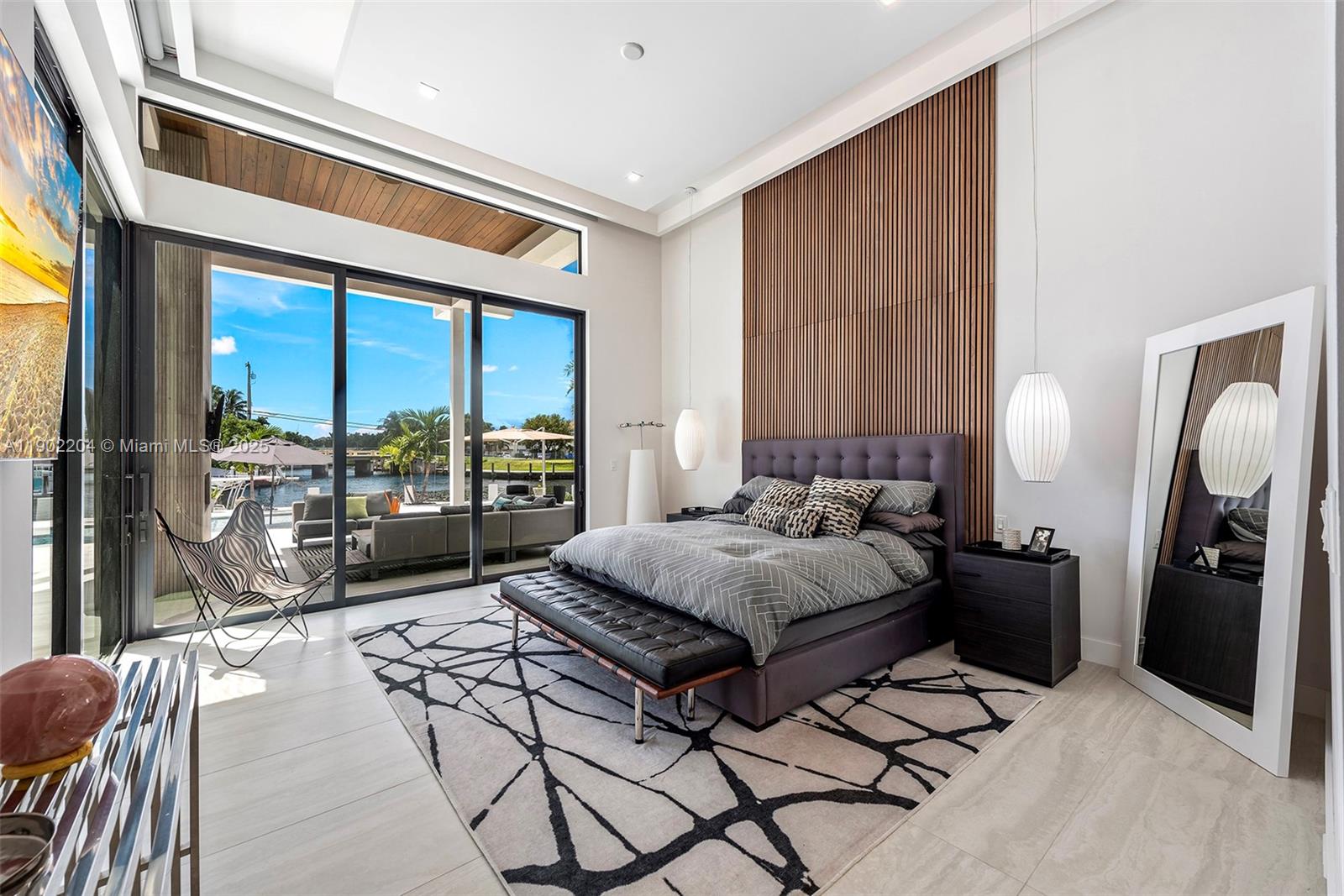 VENETIAN ISLES 1ST SEC - Residential Lease