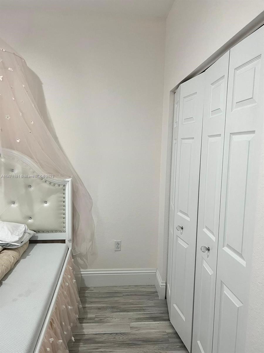 LAKES BY THE BAY FAYE REP - Residential