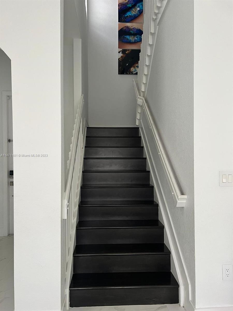 LAKES BY THE BAY FAYE REP - Residential