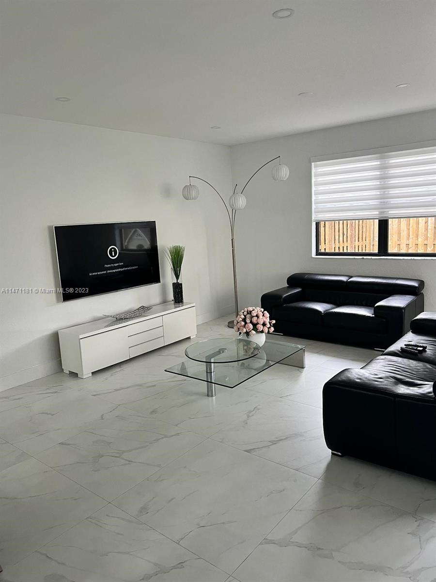 LAKES BY THE BAY FAYE REP - Residential