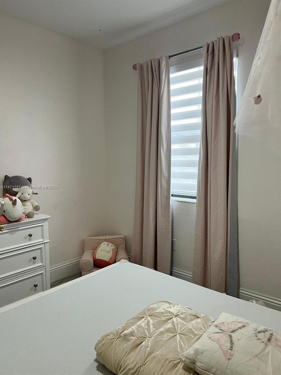 LAKES BY THE BAY FAYE REP - Residential