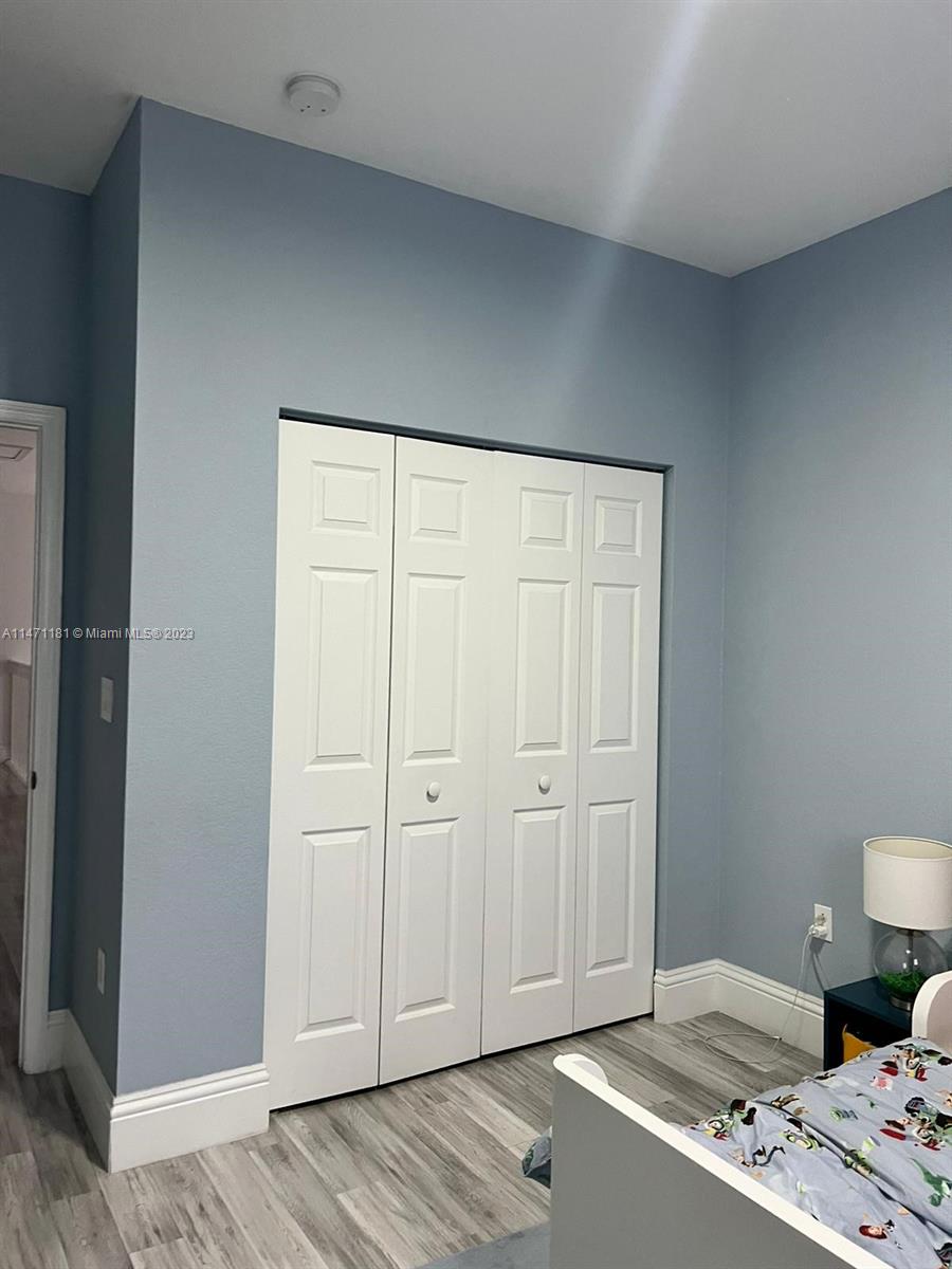 LAKES BY THE BAY FAYE REP - Residential