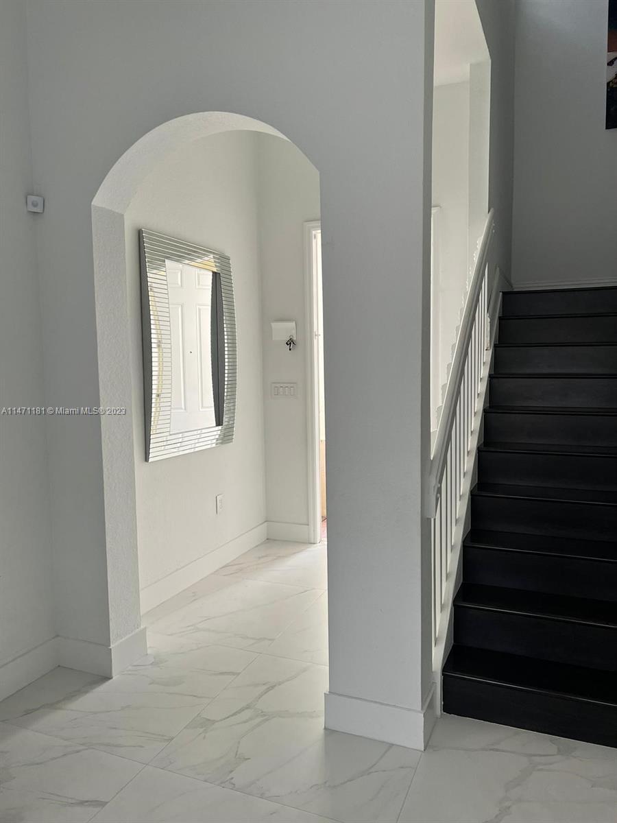 LAKES BY THE BAY FAYE REP - Residential