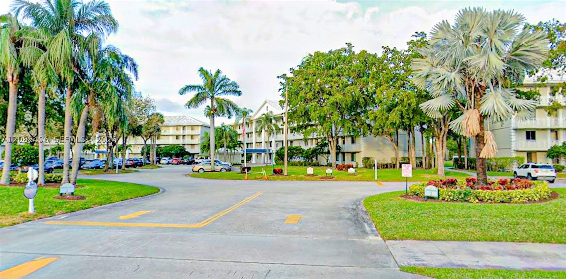2621 Village Blvd 102, West Palm Beach FL 33409