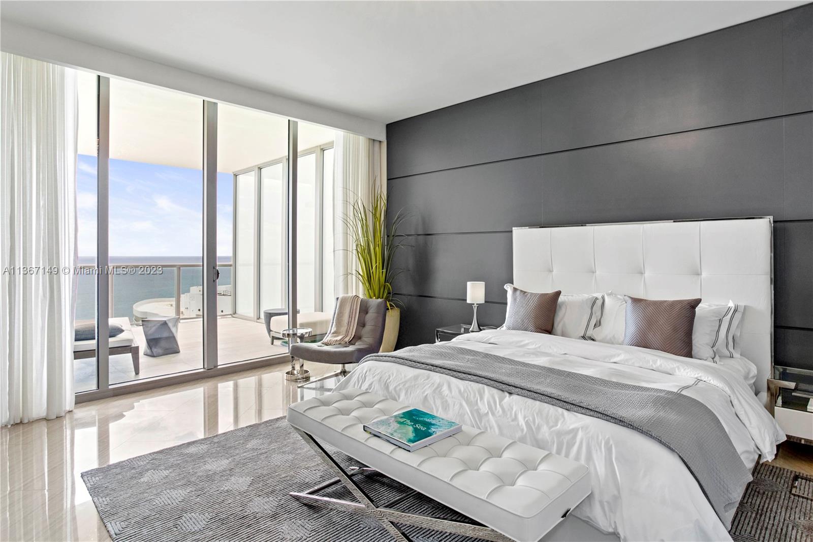 BAL HARBOUR CENTER CONDO - Residential