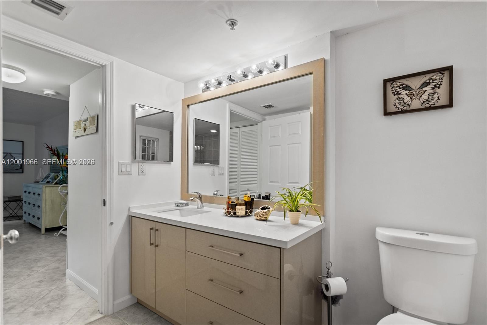 SHERIDAN BEACH CLUB CONDO - Residential