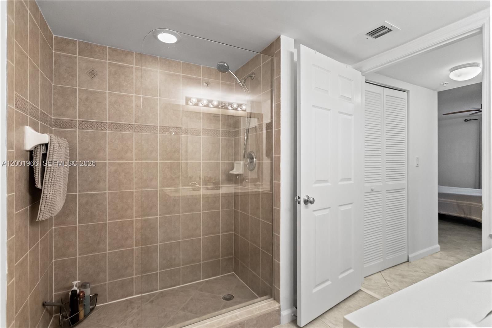 SHERIDAN BEACH CLUB CONDO - Residential