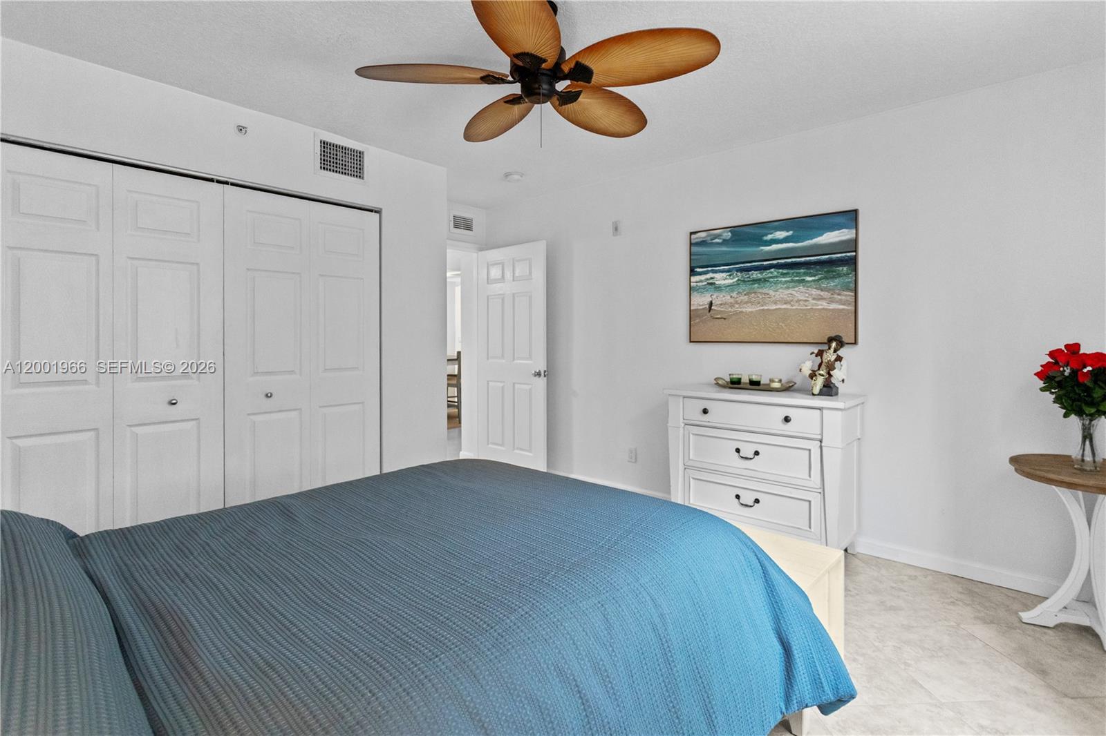 SHERIDAN BEACH CLUB CONDO - Residential