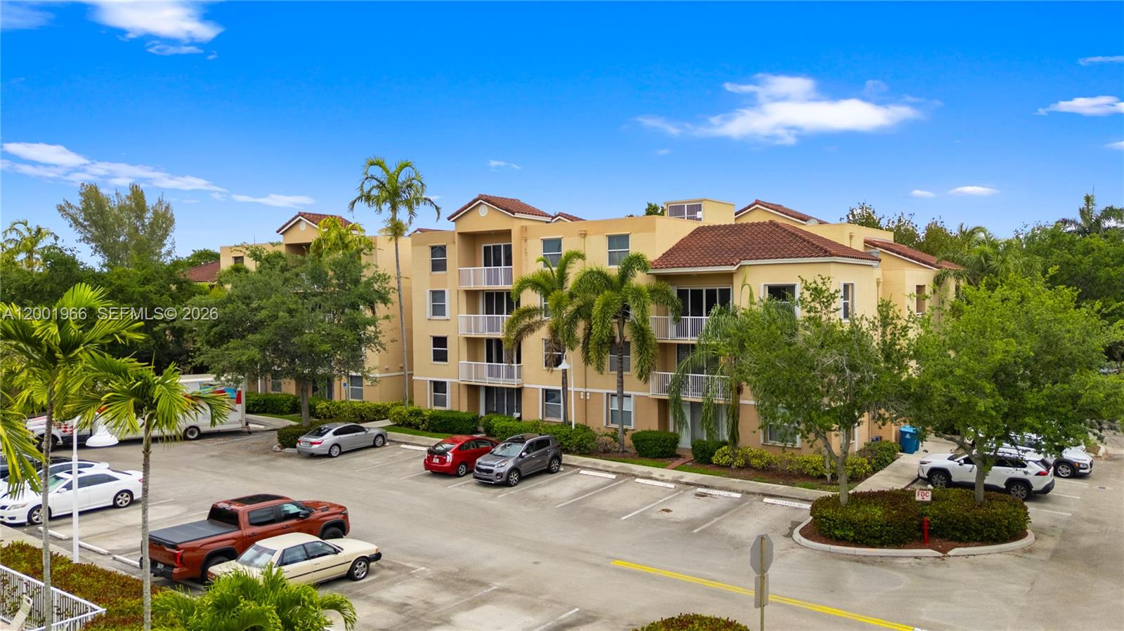 SHERIDAN BEACH CLUB CONDO - Residential