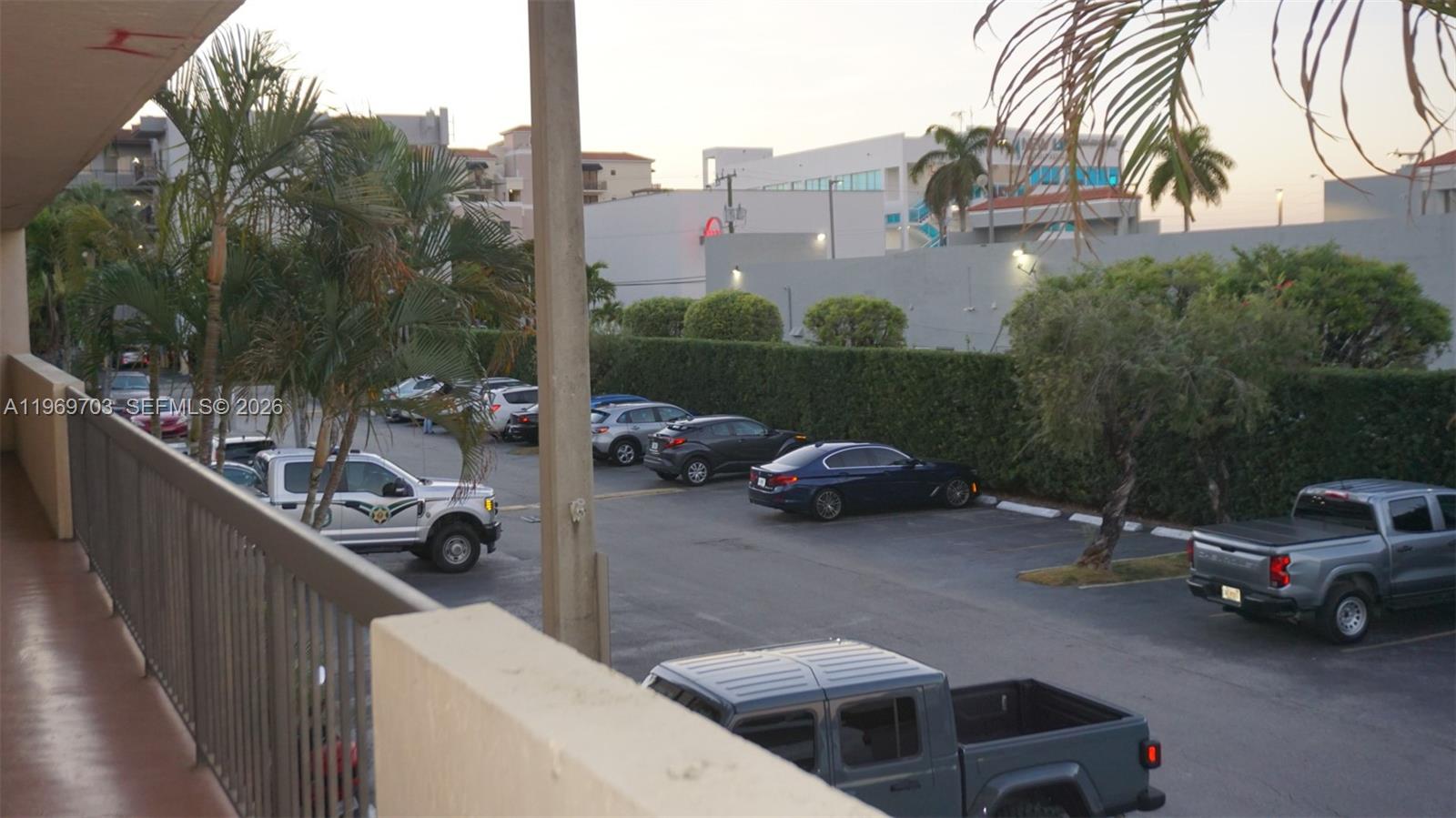 WESTCHESTER POINT CONDO - Residential