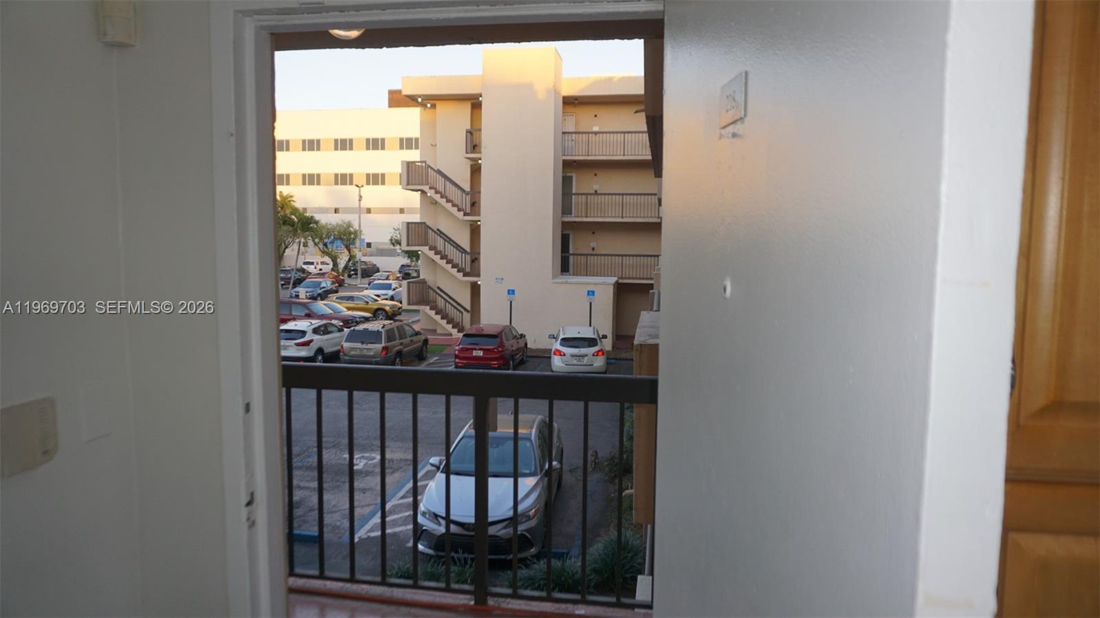 WESTCHESTER POINT CONDO - Residential