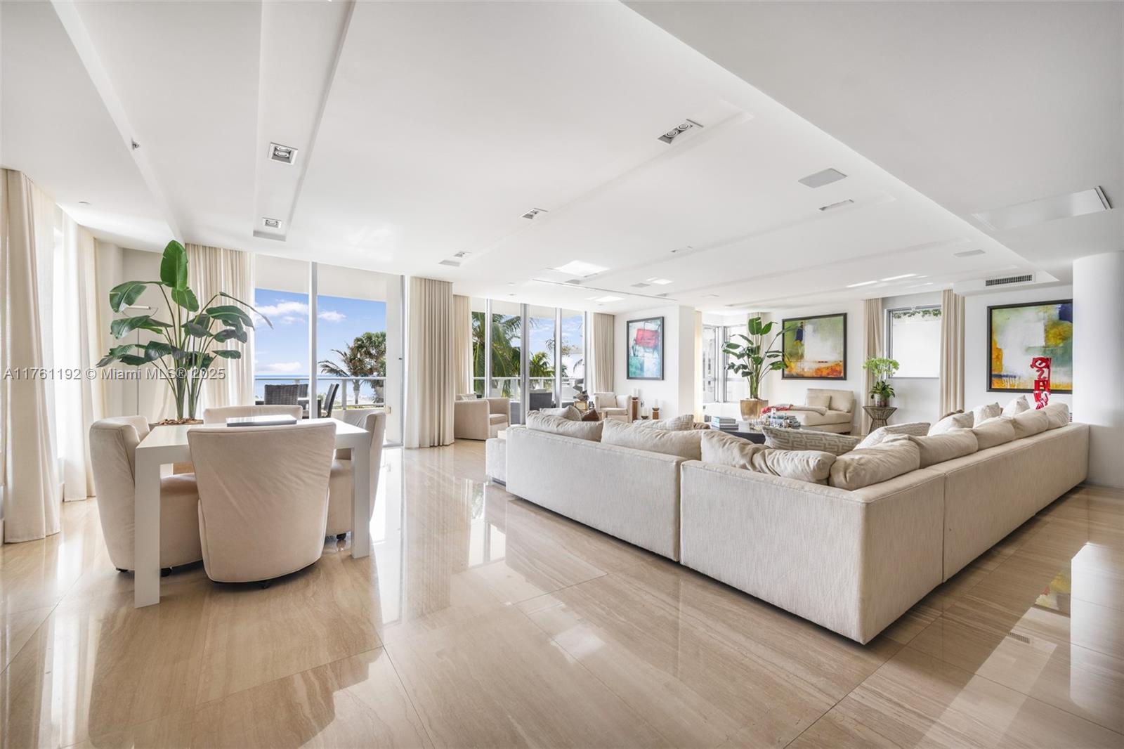 OCEAN HOUSE CONDO - Residential