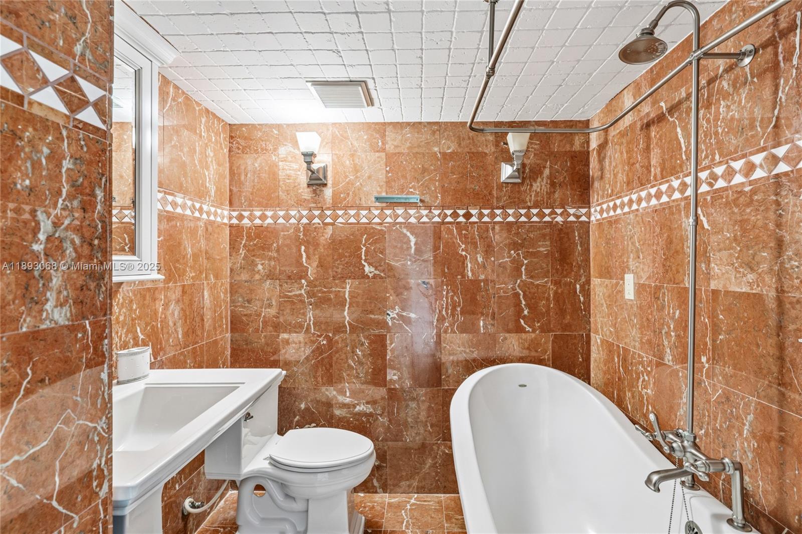 FOUR AMBASSADORS CONDO PH - Residential