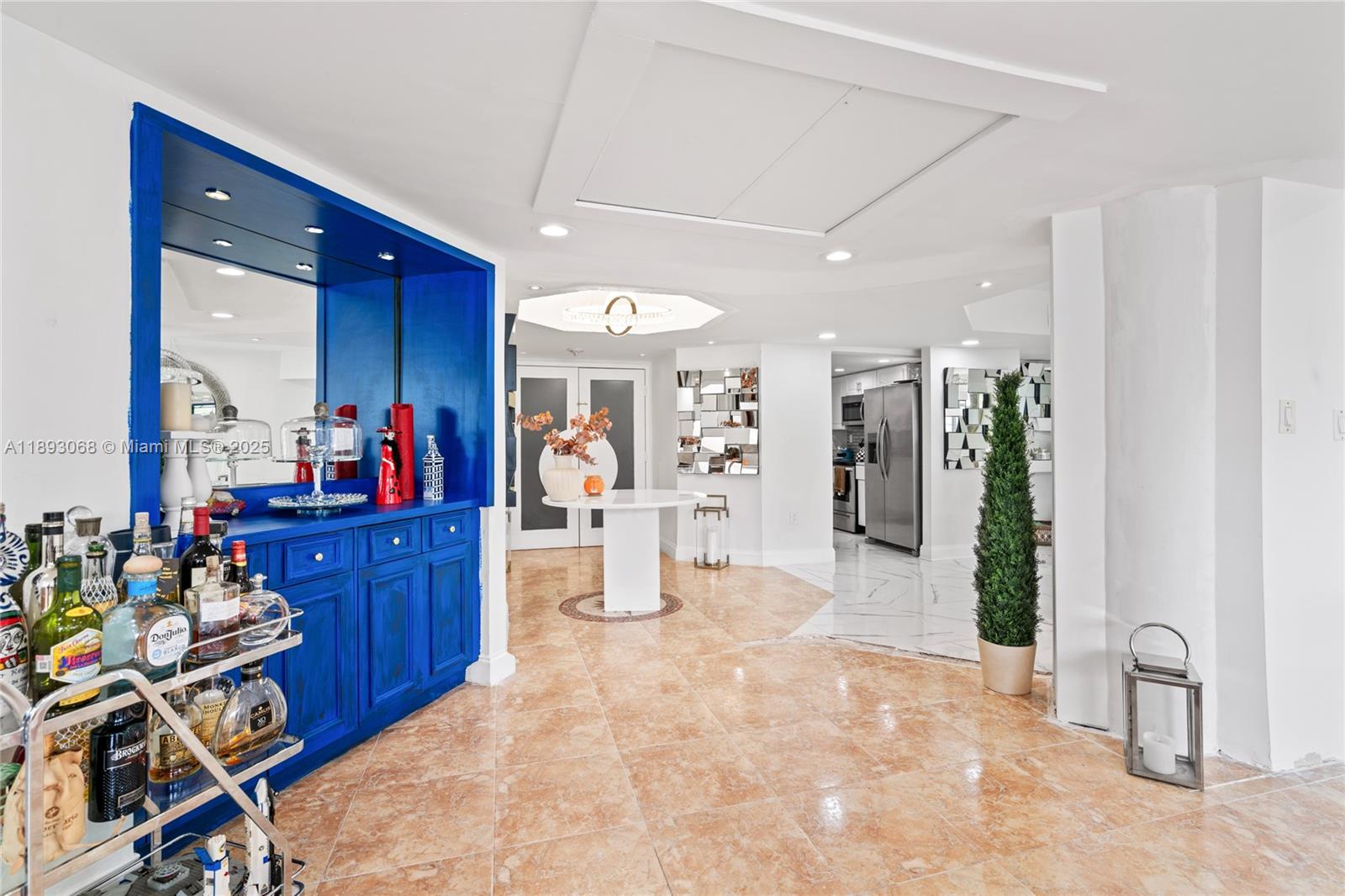 FOUR AMBASSADORS CONDO PH - Residential