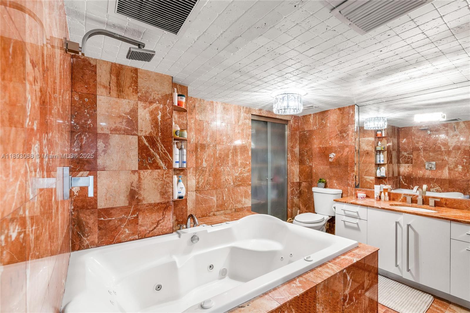 FOUR AMBASSADORS CONDO PH - Residential