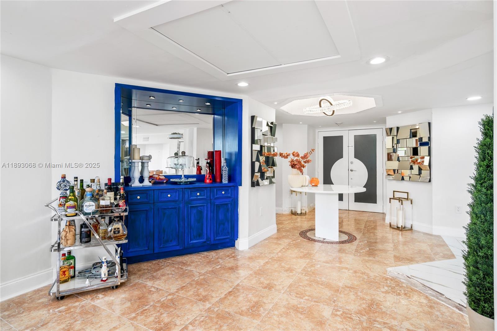 FOUR AMBASSADORS CONDO PH - Residential