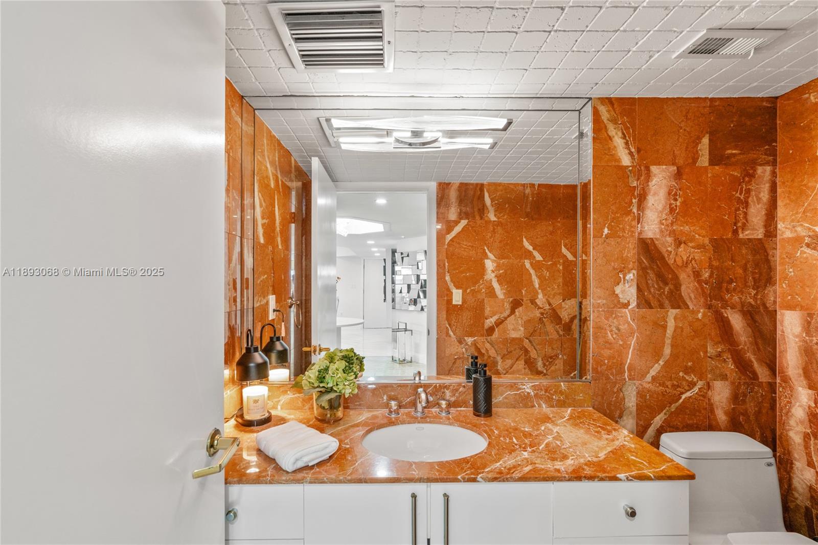 FOUR AMBASSADORS CONDO PH - Residential