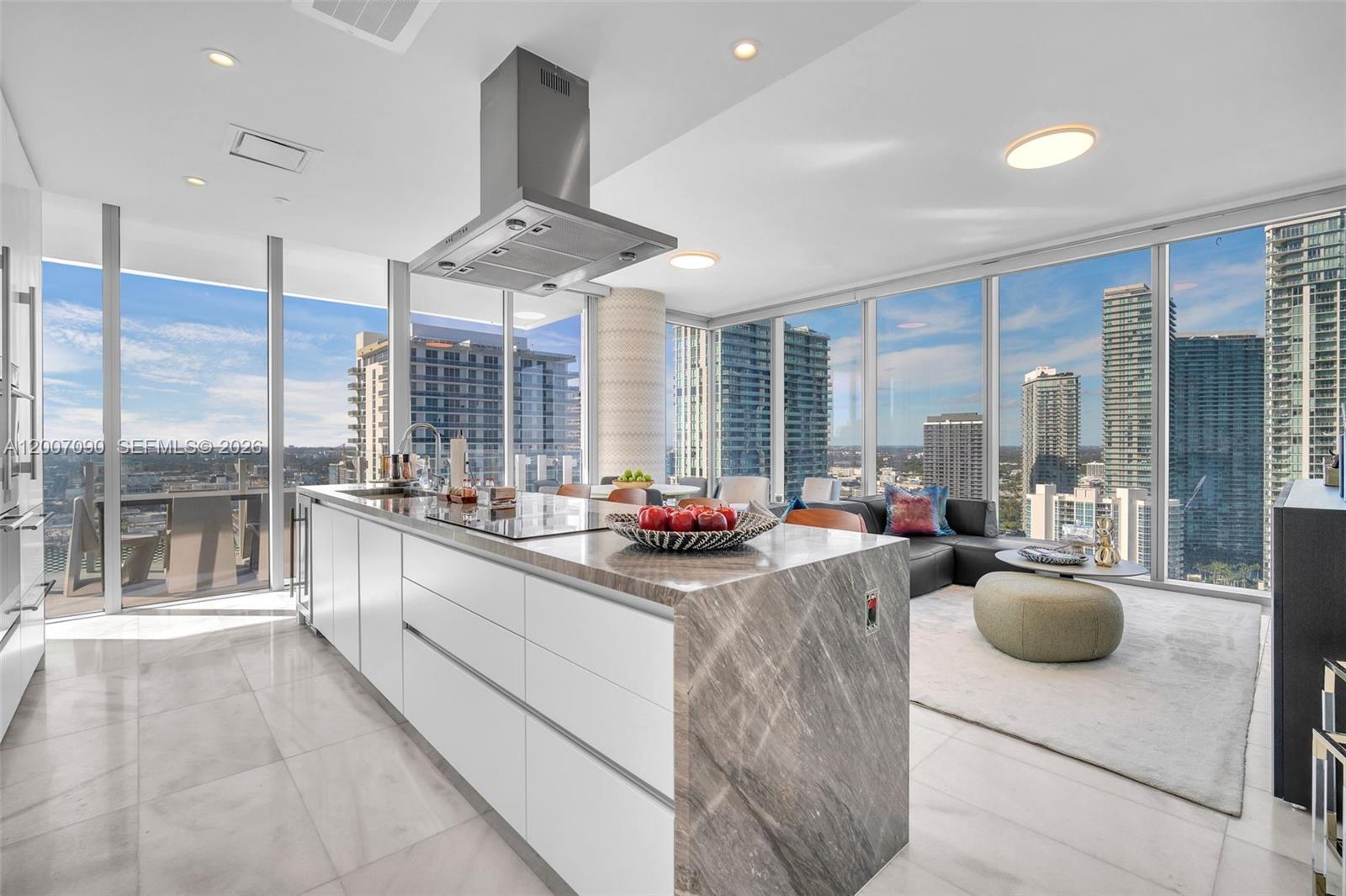 700 NE 26th Ter 2906