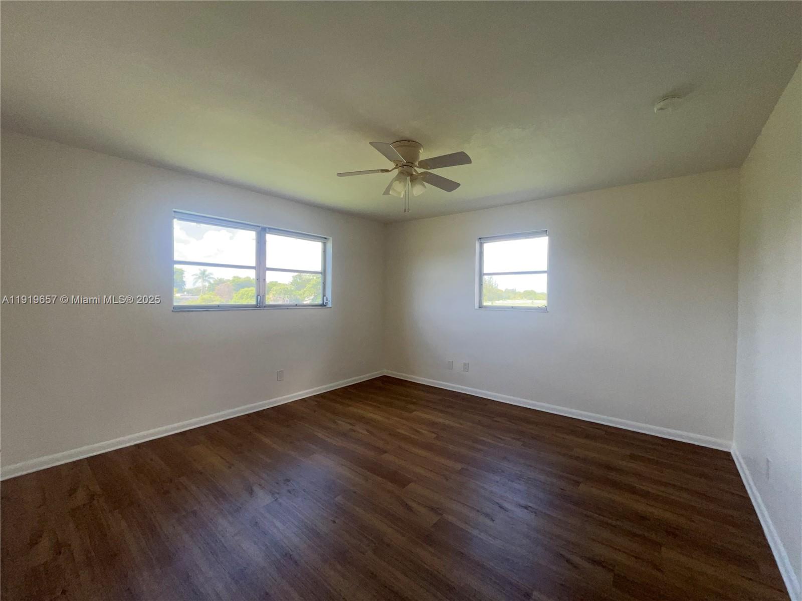 ARROWHEAD CONDO NO III - Residential Lease