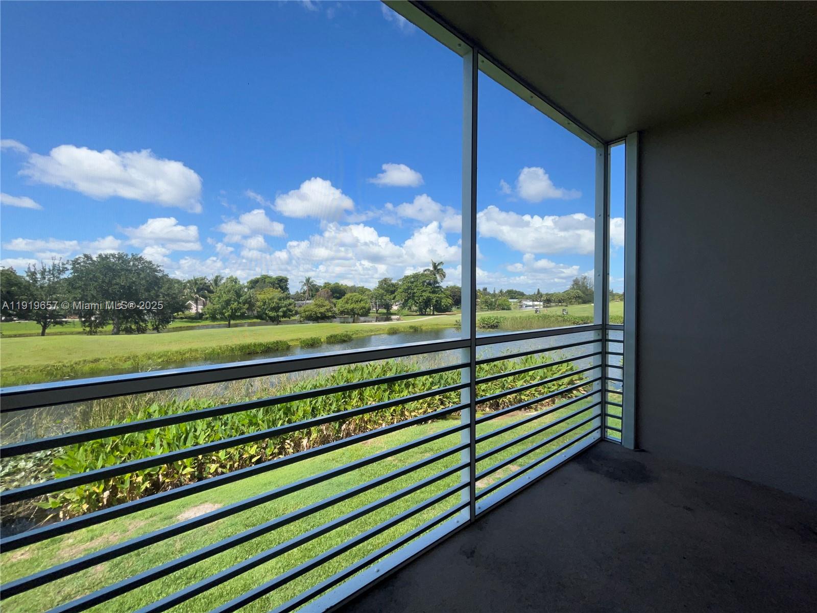 ARROWHEAD CONDO NO III - Residential Lease