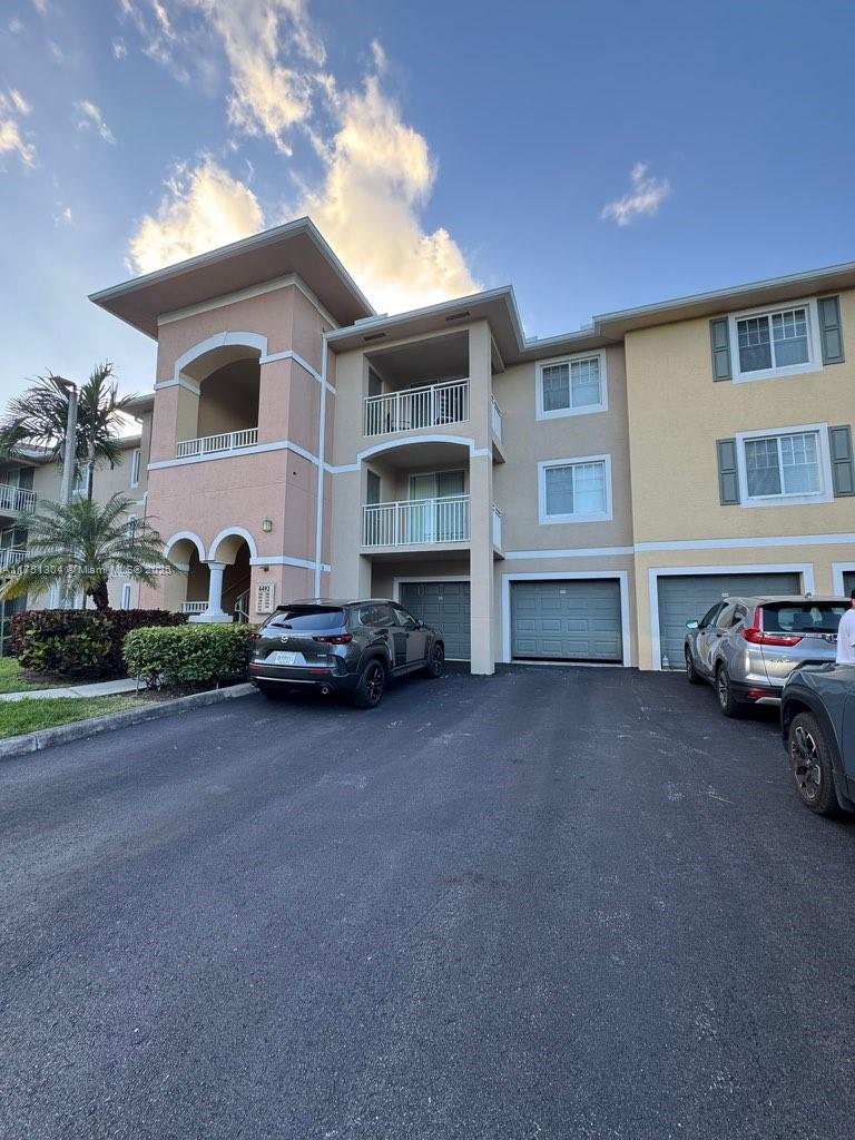 Great location in a exclusive condominium and community in West Palm Beach. 3 bedrooms, 2 full bathrooms. Gated community, clubhouse, pool, tennis courts, further club room amenities. Open kitchen, granite countertops, stainless steel appliances. Breakfast / dining / bar area, living room. Laundry room in unit with washer and dryer. beautifully view from balcony. Balcony has extra storage. Kitchen and bathrooms have ceramic flooring. Contemporary ceiling fans. Sliding door to balcony. the apartment has one car garage with control remote and ample guest parking. Close to shopping areas, beaches are 15 minutes away and downtown and close to mayor HI way.