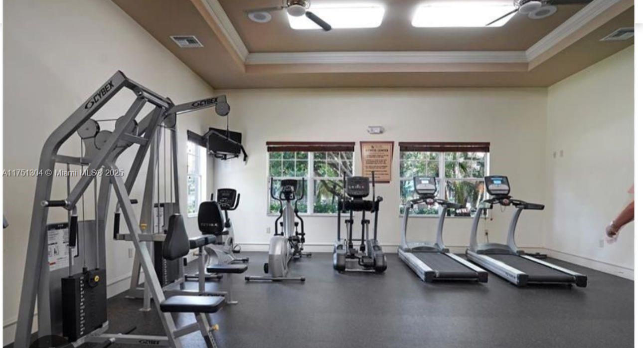 VILLAS AT EMERALD DUNES C - Residential Lease