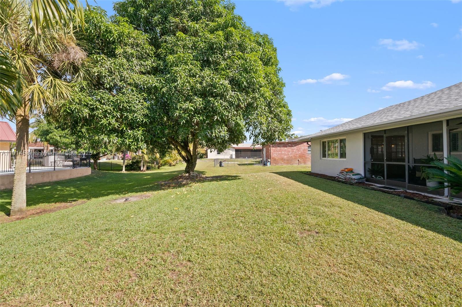 FLA FRUIT LANDS CO SUB NO - Residential