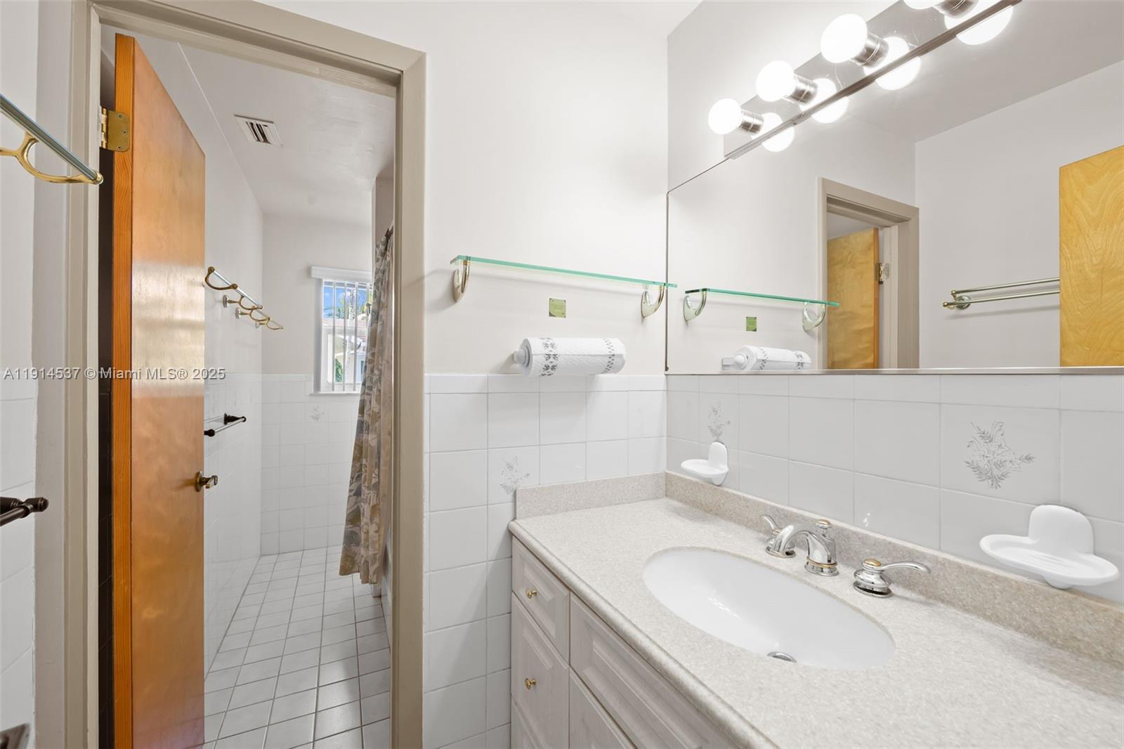 FLA FRUIT LANDS CO SUB NO - Residential