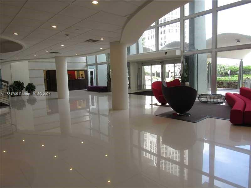ARLEN BEACH CONDO - Residential Lease