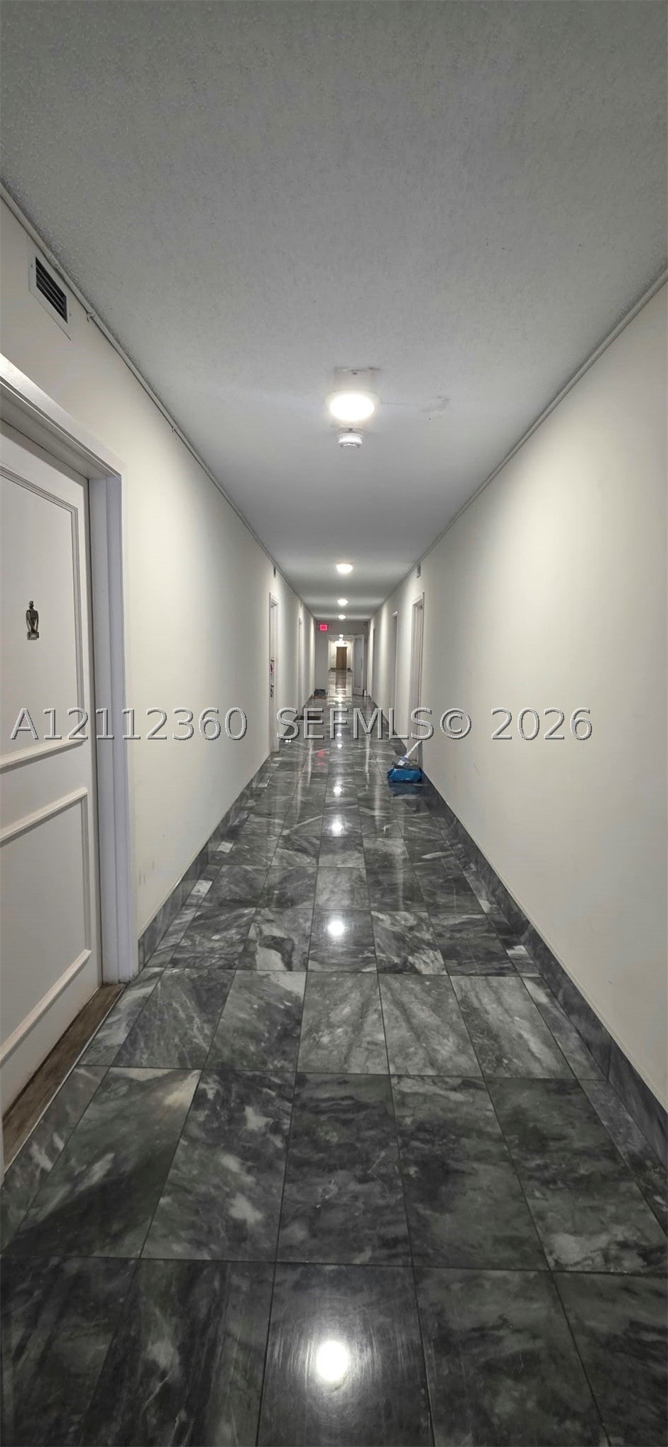 12500 NE 15th Ave 608